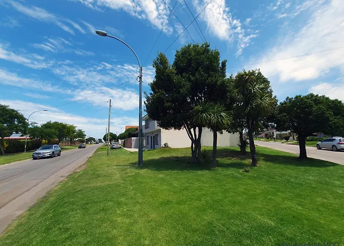 Casa A Estrenar En Mar Del Plata Proximo Mogotes, A Las Playas Del Sur Y El Faro -- Somos Alojamientos Mdq - Casa Bruna --