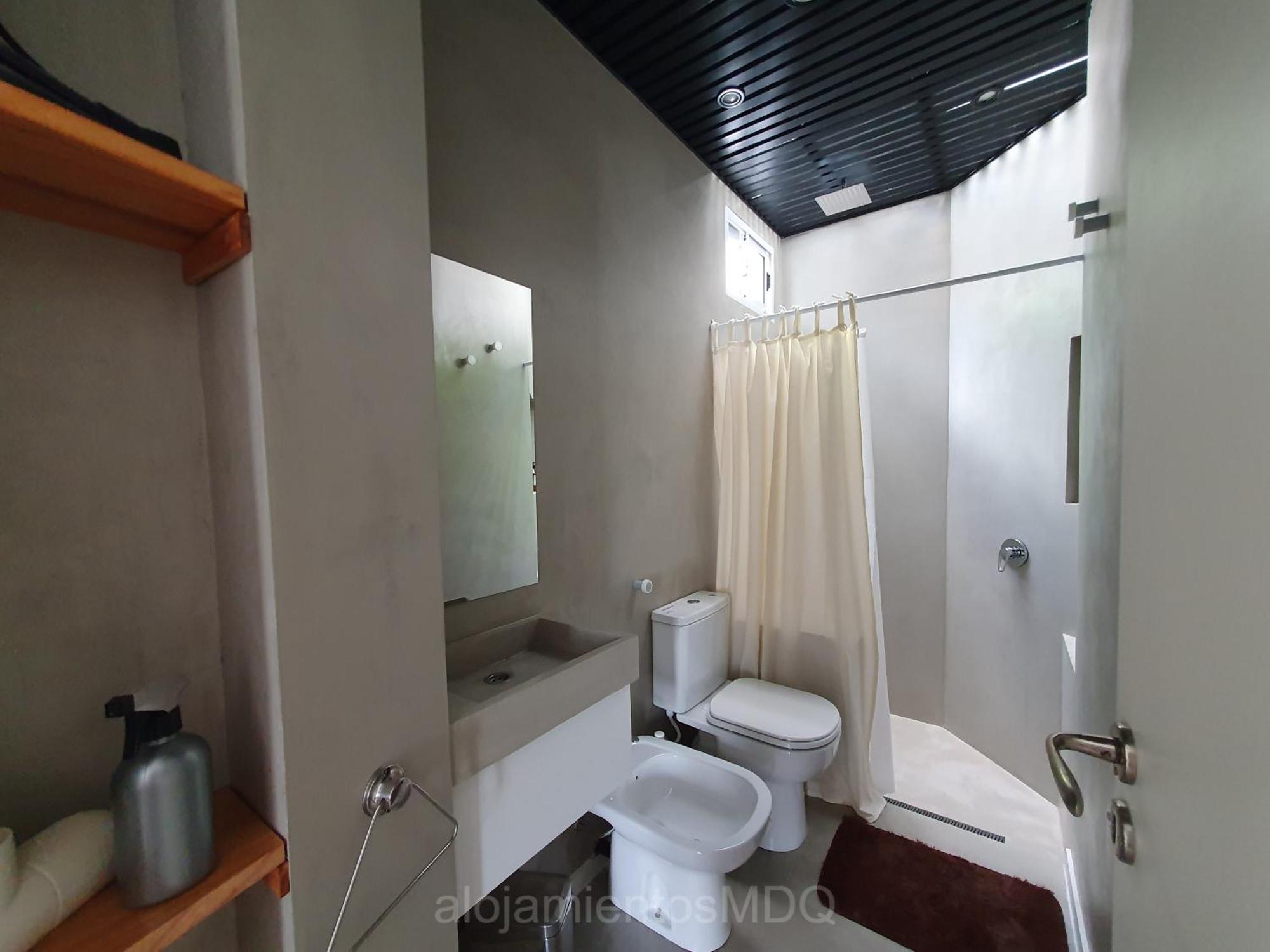 Casa A Estrenar En Proximo Mogotes, A Playas Del Sur Y El Faro -- Somos Mdq - Casa Bruna --