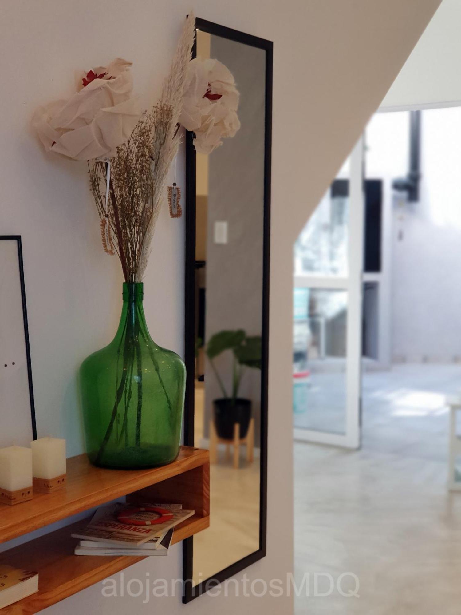 Casa A Estrenar En Proximo Mogotes, A Playas Del Sur Y El Faro -- Somos Mdq - Casa Bruna -- Mar del Plata